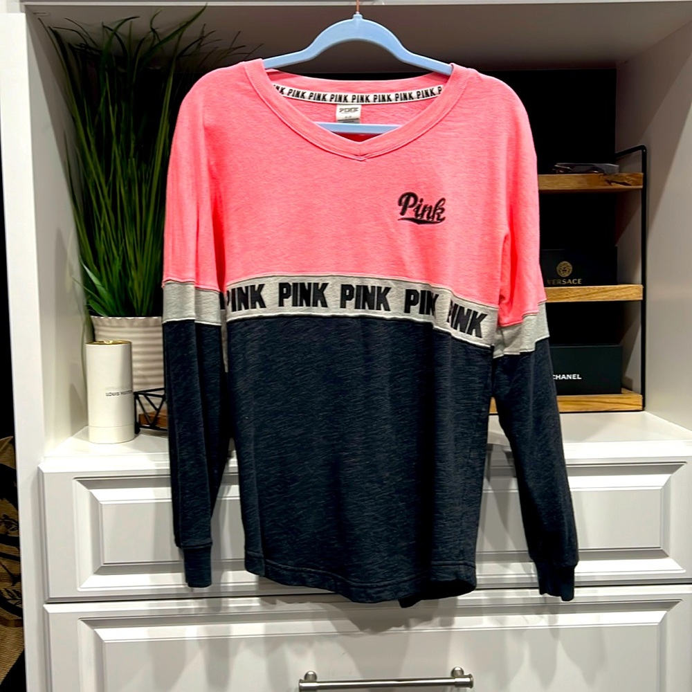 PINK light sweater sz S good condition 73% COTTON 27% POLYESTER peach orange